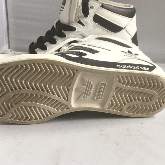 ADIDAS SHOES - Picture 4 of 4